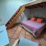 Petite Maison Du Carrefour De La Cèze *